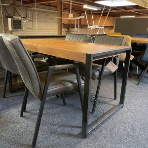 Eetkamertafel Wan 140cm