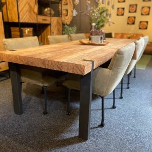 Eetkamertafel Beam
